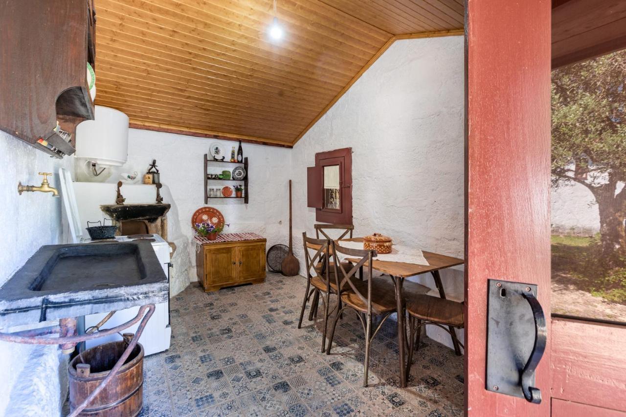 Affittacamere Casa Lavoura Em Requeixo Celorico De Basto Esterno foto